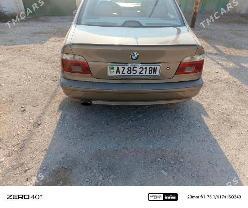 BMW E39 2003 - 140 000 TMT - Балканабат - img 3