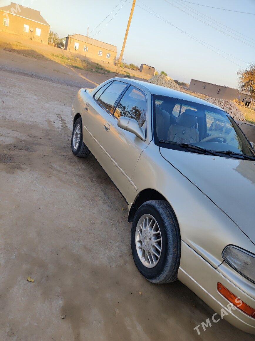 Toyota Camry 1994 - 90 000 TMT - Türkmengala - img 3