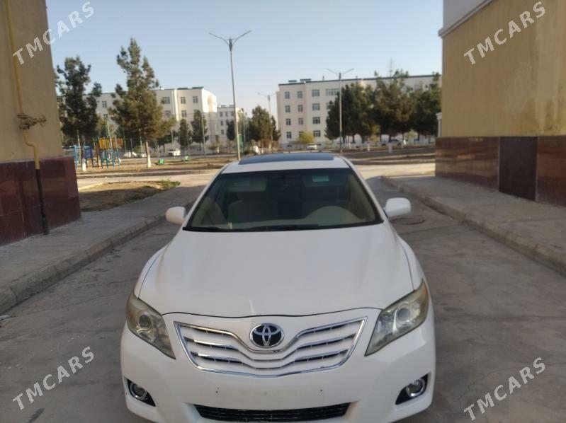 Toyota Camry 2010 - 220 000 TMT - Kerki - img 1
