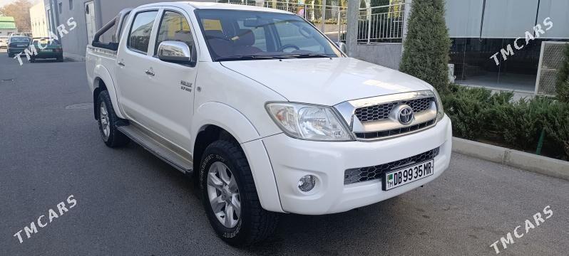 Toyota Hilux 2011 - 350 000 TMT - Мары - img 2