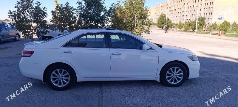 Toyota Camry 2010 - 250 000 TMT - Болдумсаз - img 3