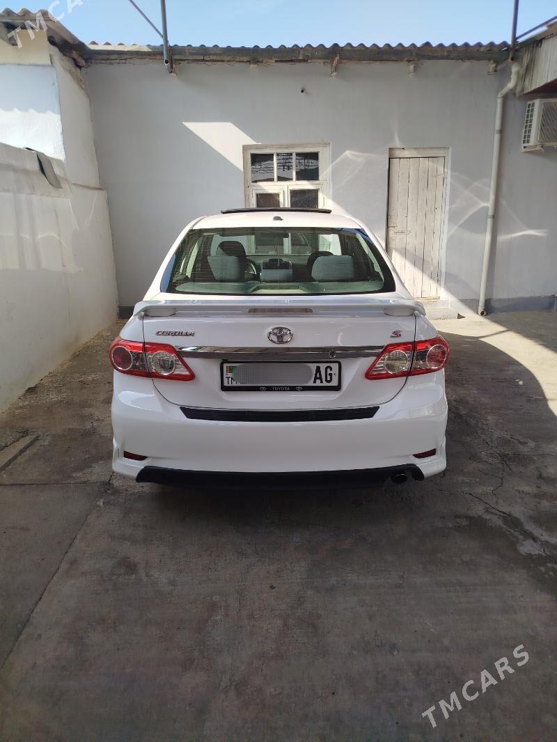 Toyota Corolla 2013 - 172 000 TMT - Ашхабад - img 2