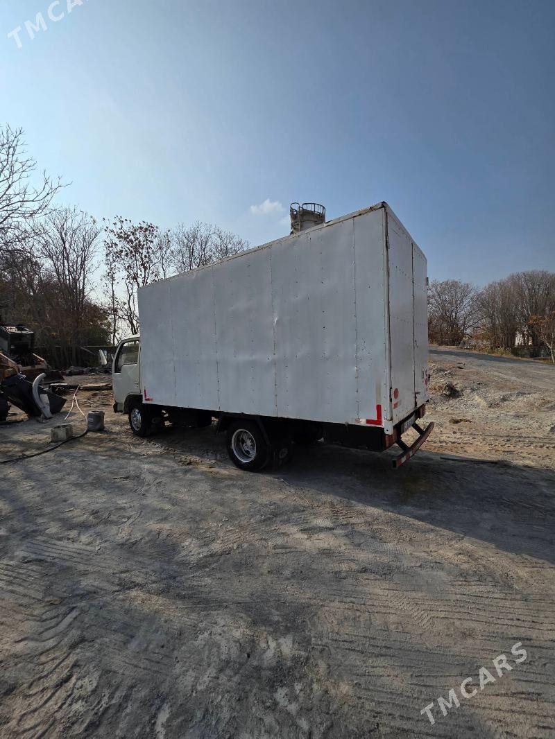 Mitsubishi Canter 2009 - 125 000 TMT - Ашхабад - img 4