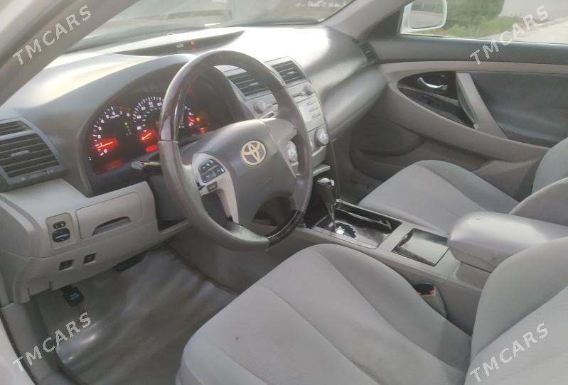 Toyota Camry 2011 - 220 000 TMT - Дашогуз - img 2