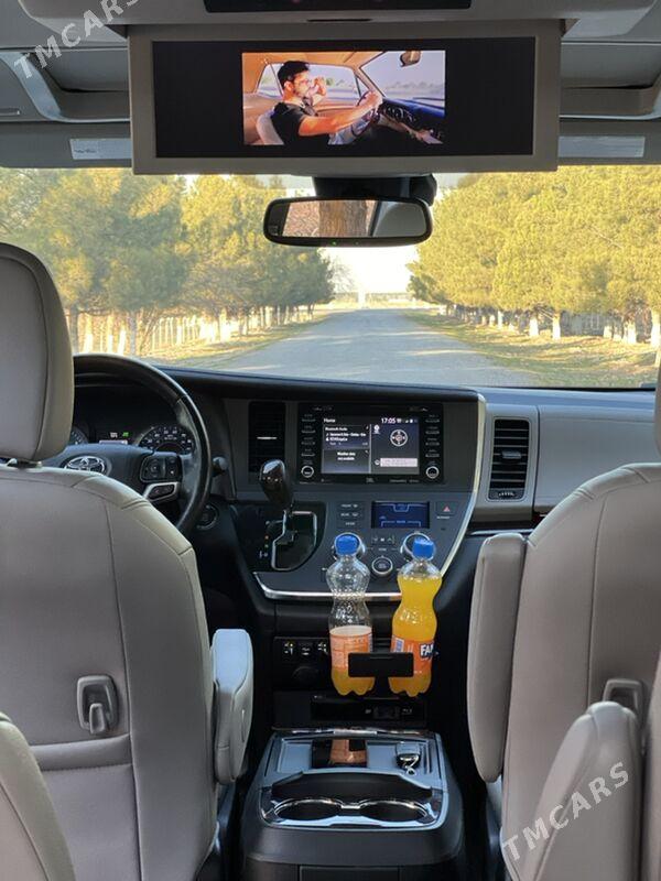 Toyota Sienna 2019 - 510 000 TMT - Ашхабад - img 7