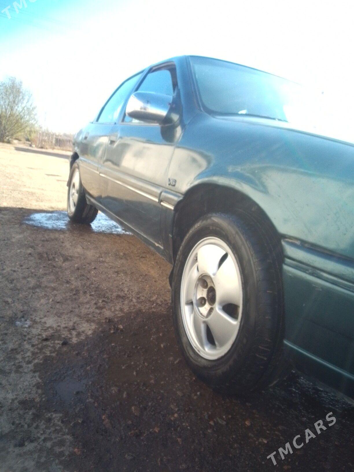 Opel Vectra 1994 - 30 000 TMT - Gubadag - img 3