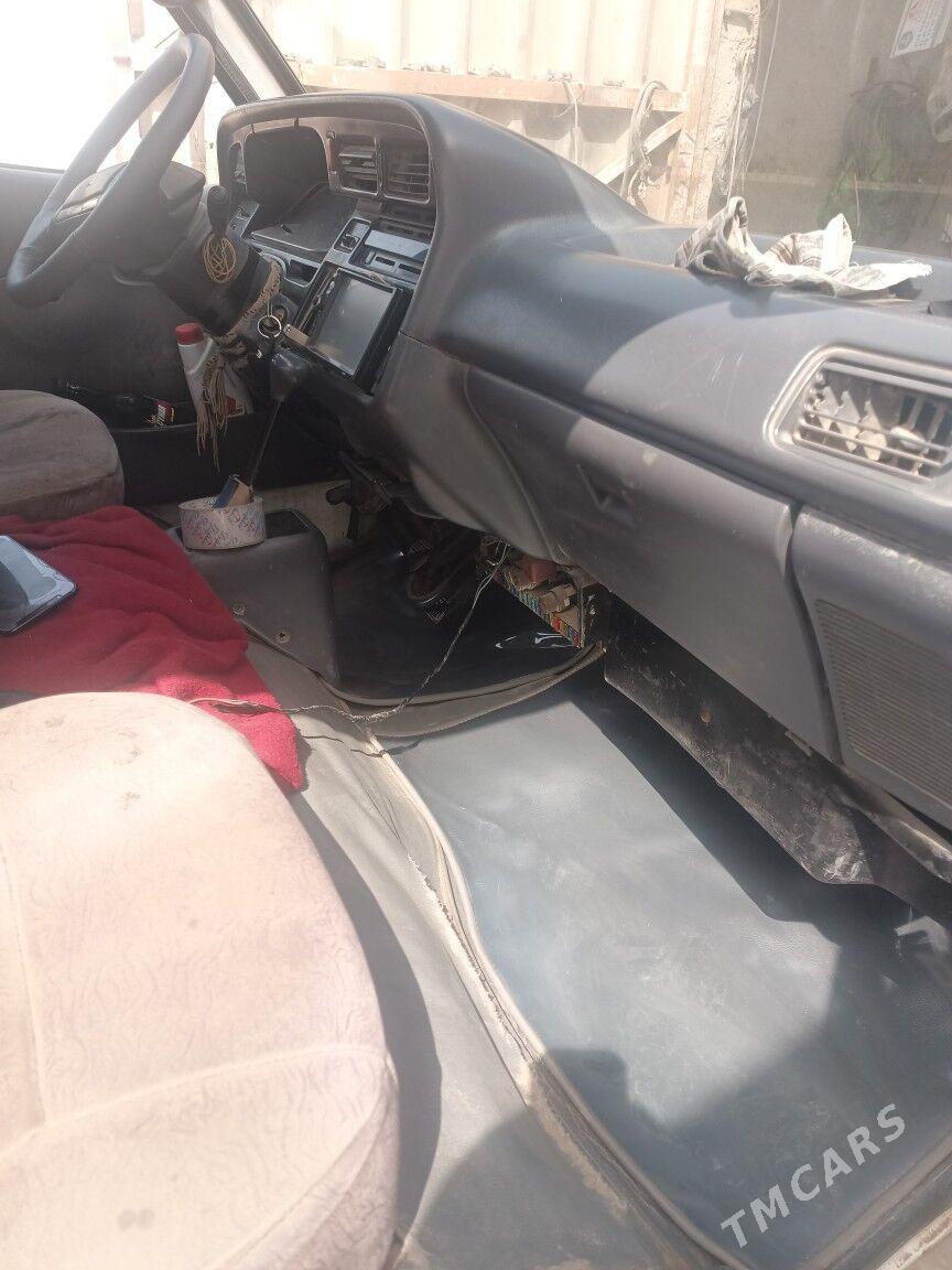 Toyota Hiace 1993 - 58 000 TMT - Hazar - img 3