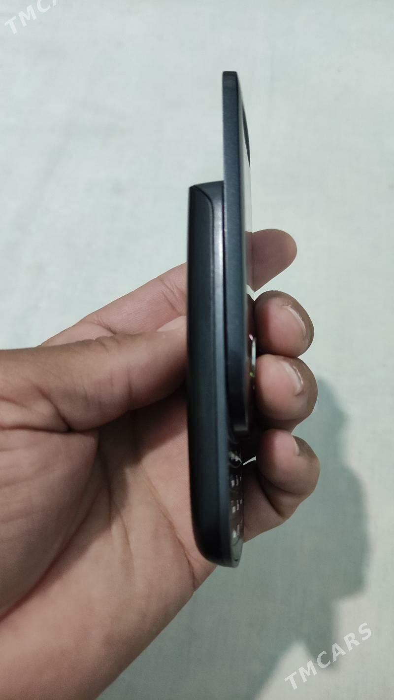 NOKIA 2220-S - Mary - img 5