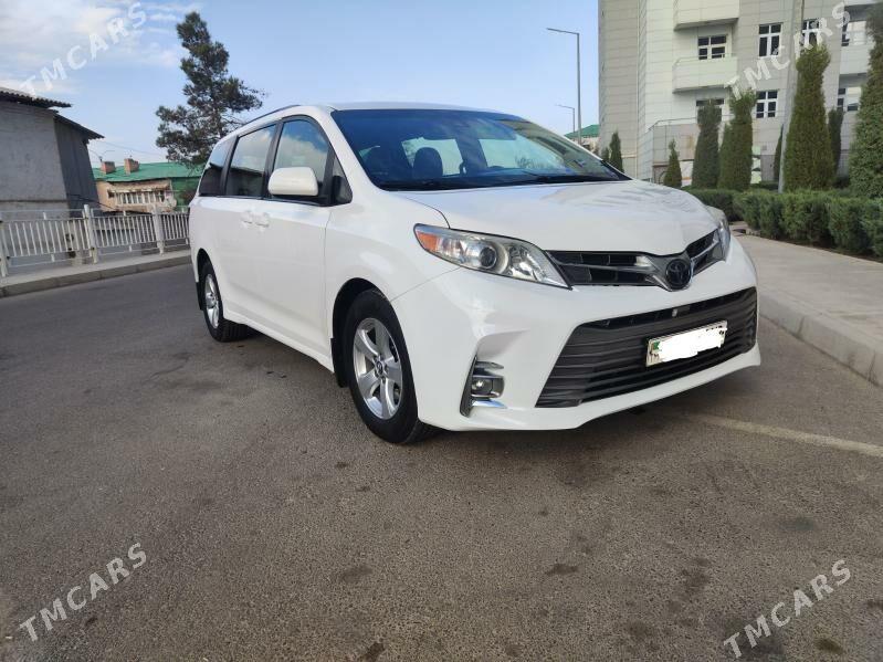 Toyota Sienna 2018 - 380 000 TMT - Мары - img 2