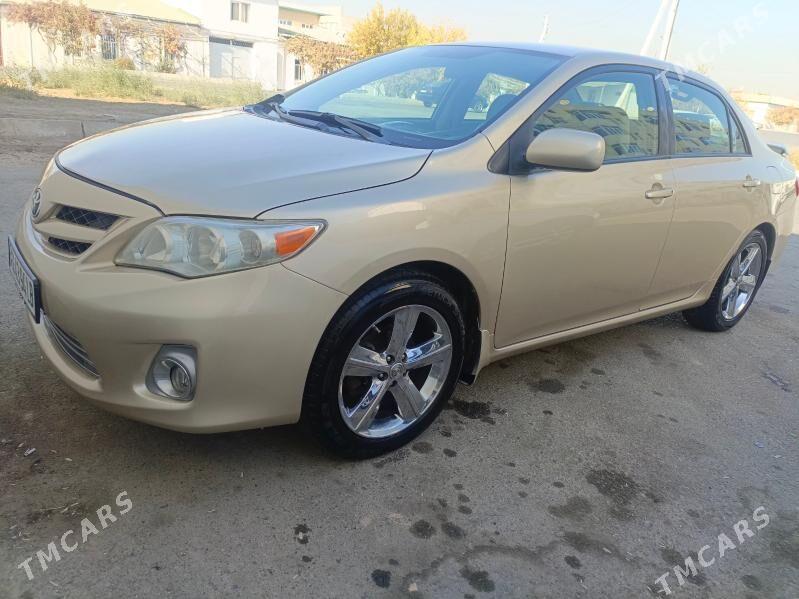 Toyota Corolla 2012 - 154 000 TMT - Туркменабат - img 5