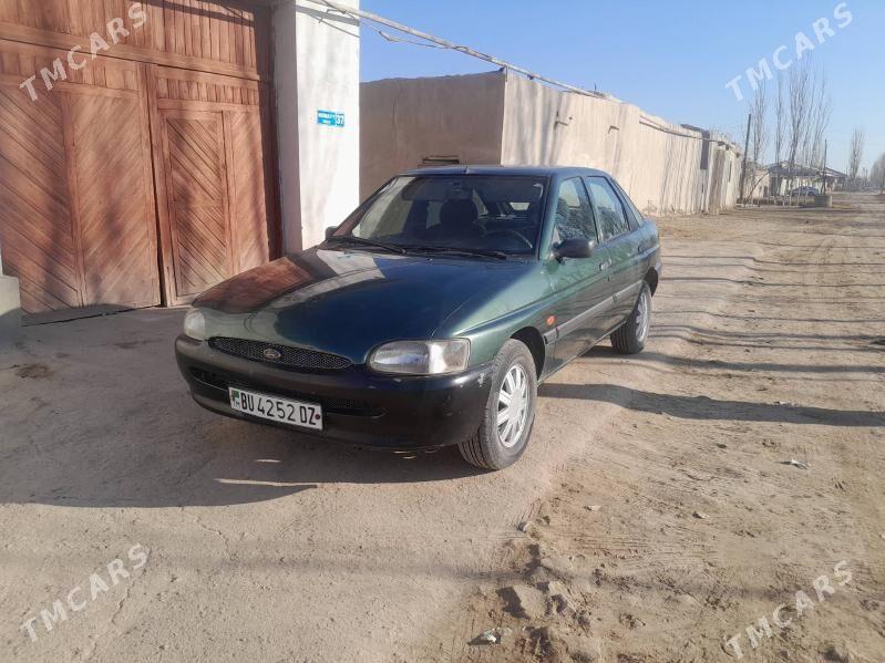 Ford Escort 1998 - 20 000 TMT - Шабатский этрап - img 7