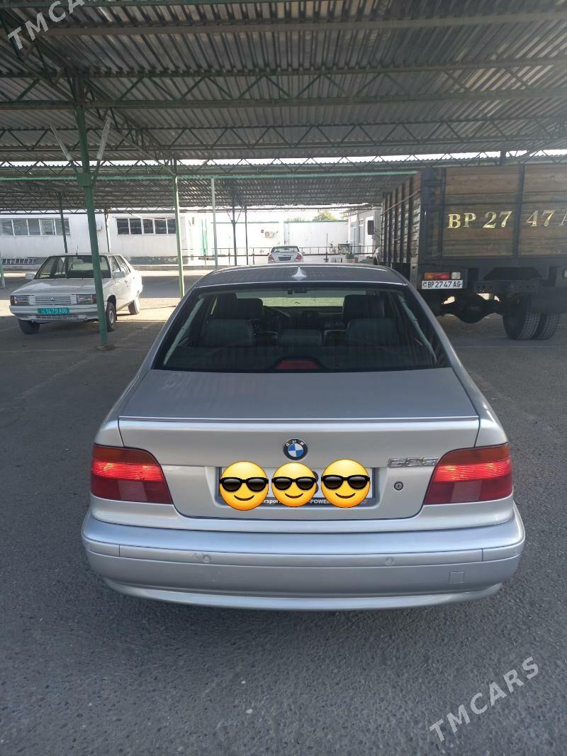 BMW E39 1999 - 100 000 TMT - Aşgabat - img 3