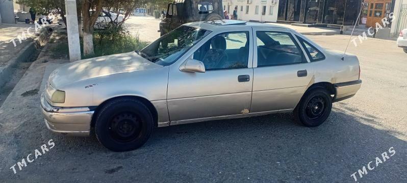 Opel Vectra 1989 - 30 000 TMT - Махтумкули - img 4