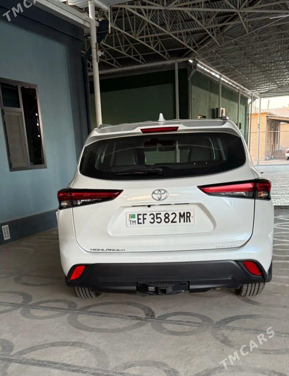 Toyota Highlander 2022 - 525 000 TMT - Мары - img 2