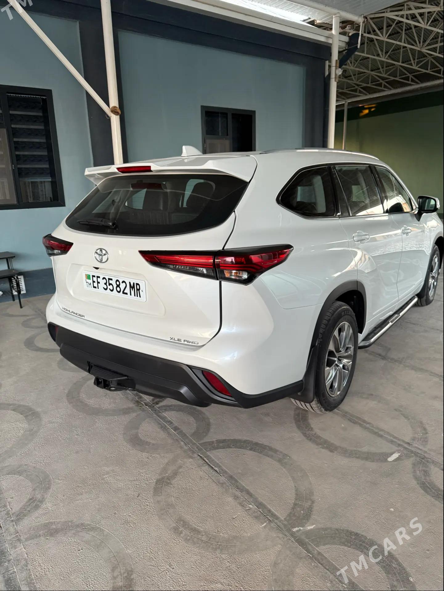 Toyota Highlander 2022 - 525 000 TMT - Мары - img 3