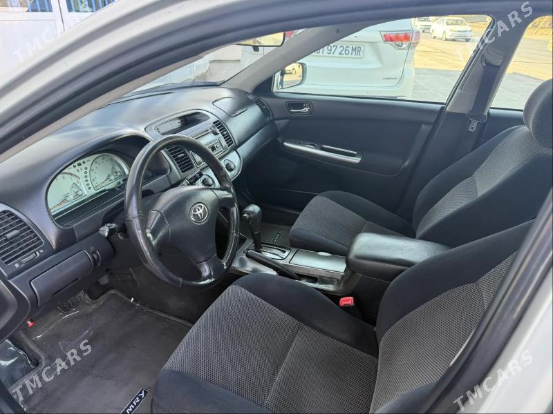 Toyota Camry 2004 - 175 000 TMT - Мары - img 4