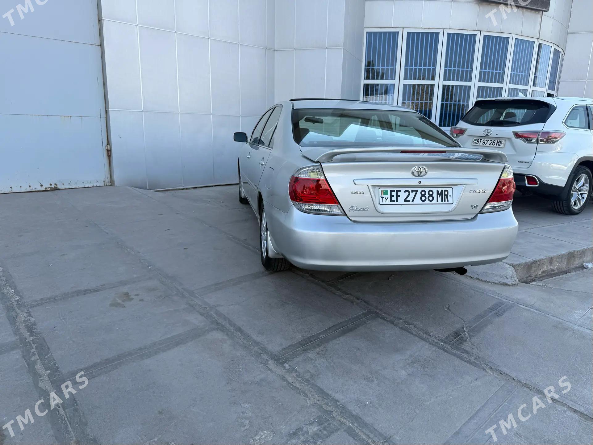 Toyota Camry 2004 - 175 000 TMT - Мары - img 3