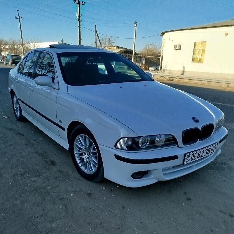 BMW 525 2003 - 130 000 TMT - Дашогуз - img 1