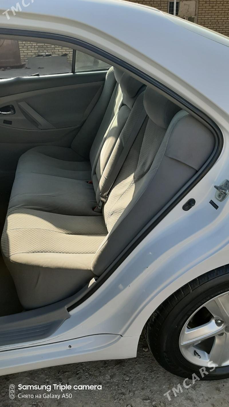 Toyota Camry 2009 - 140 000 TMT - Мары - img 9