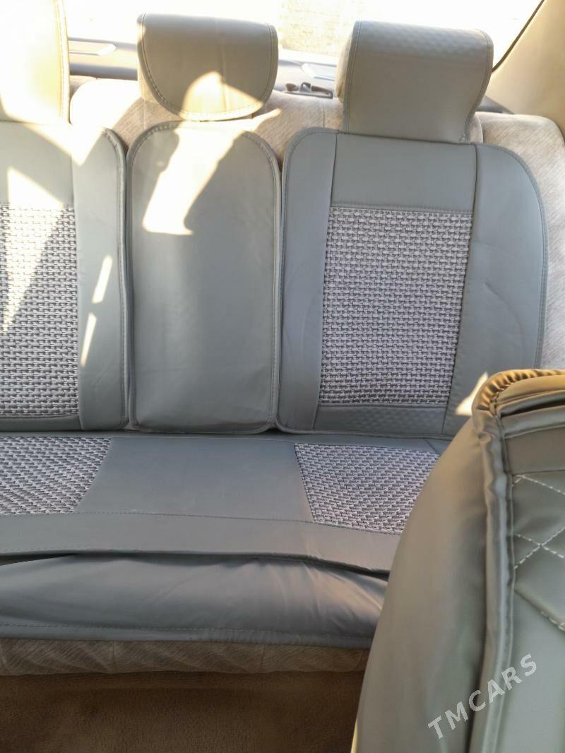 Toyota Camry 2002 - 135 000 TMT - Çärjew - img 5