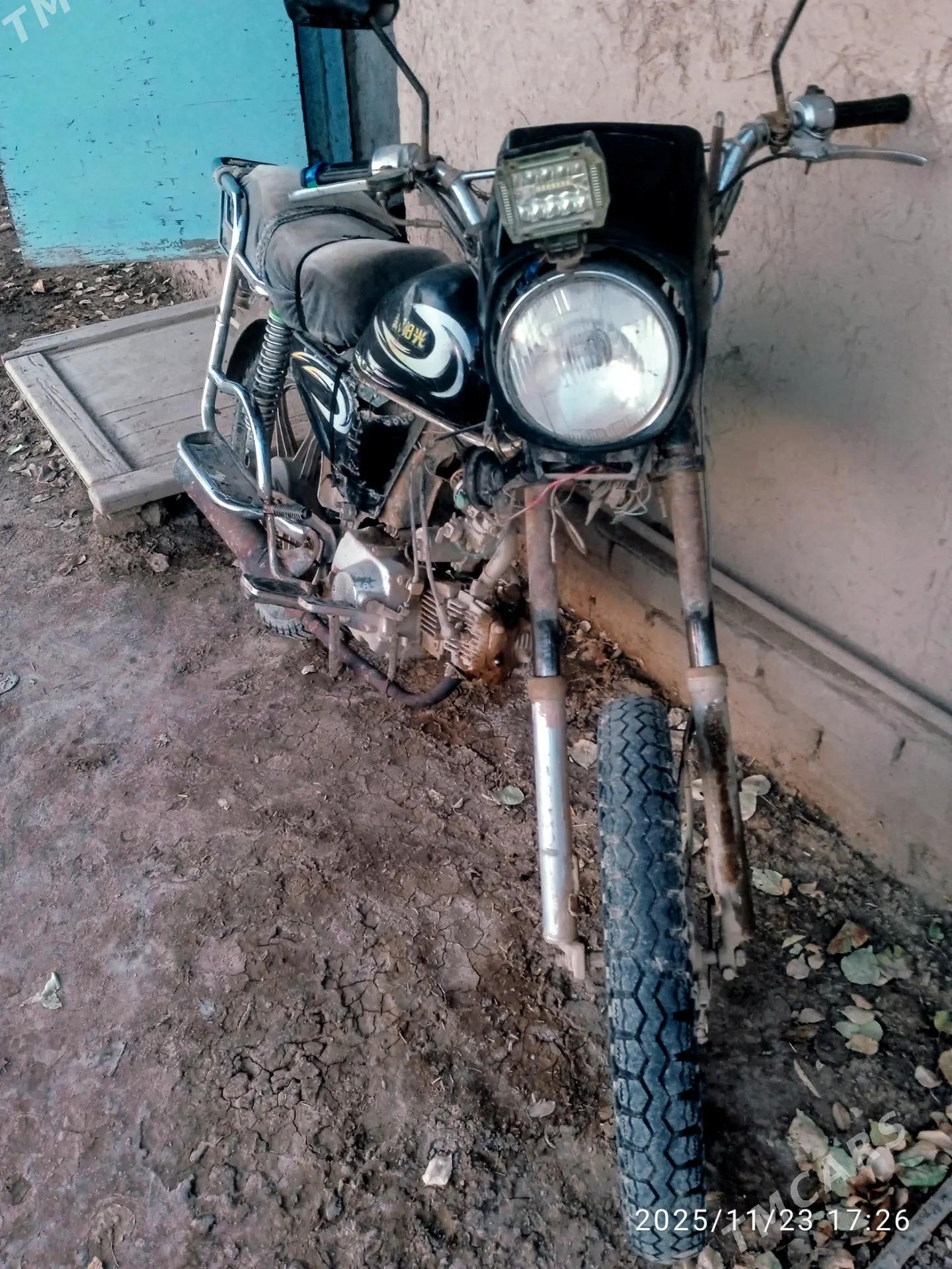 Fekon FK150-8G 2002 - 5 000 TMT - Гурбансолтан Едже - img 2