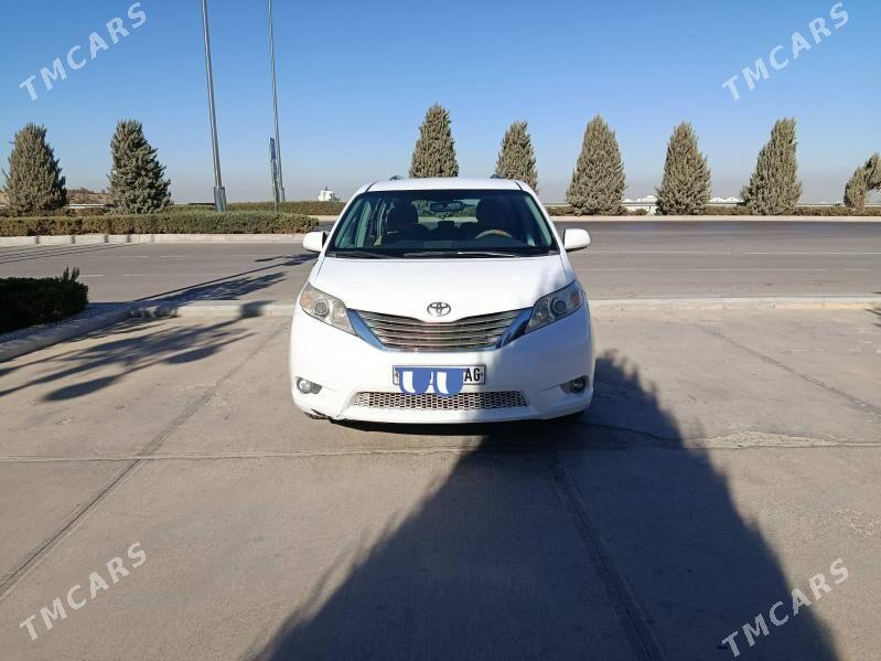 Toyota Sienna 2010 - 320 000 TMT - ул. Подвойского (Битарап Туркменистан шаёлы) - img 5