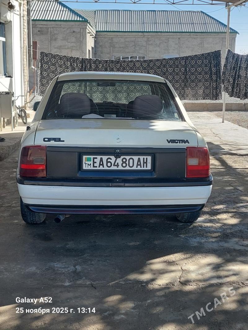 Opel Vectra 1993 - 42 000 TMT - Бахарден - img 2