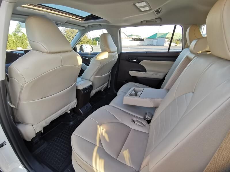 Toyota Highlander 2020 - 590 000 TMT - Aşgabat - img 9