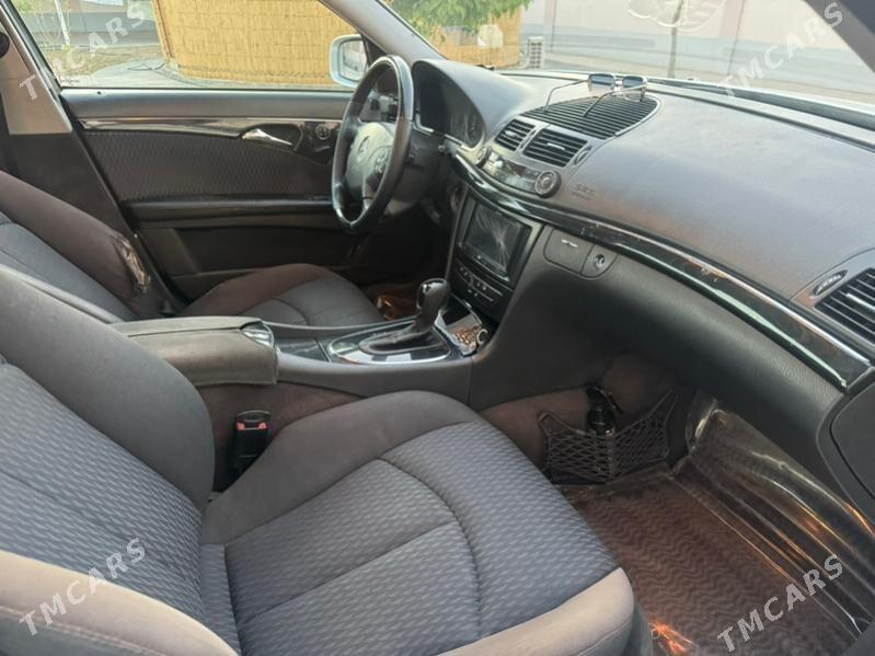 Mercedes-Benz E320 2002 - 150 000 TMT - Parahat 7 - img 3