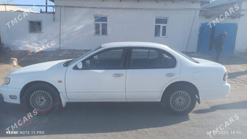 Nissan Maxima 1999 - 80 000 TMT - Болдумсаз - img 2