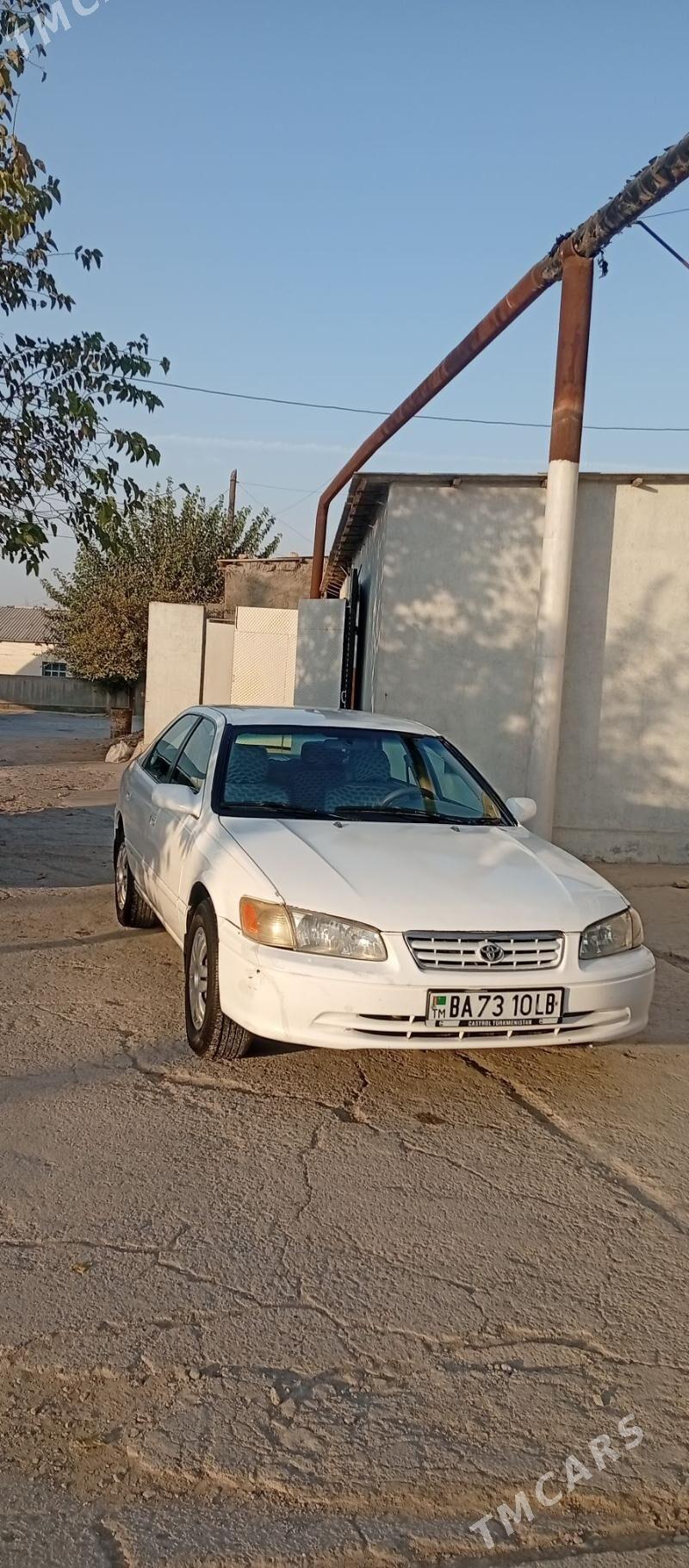 Toyota Camry 1999 - 100 000 TMT - Магданлы - img 4