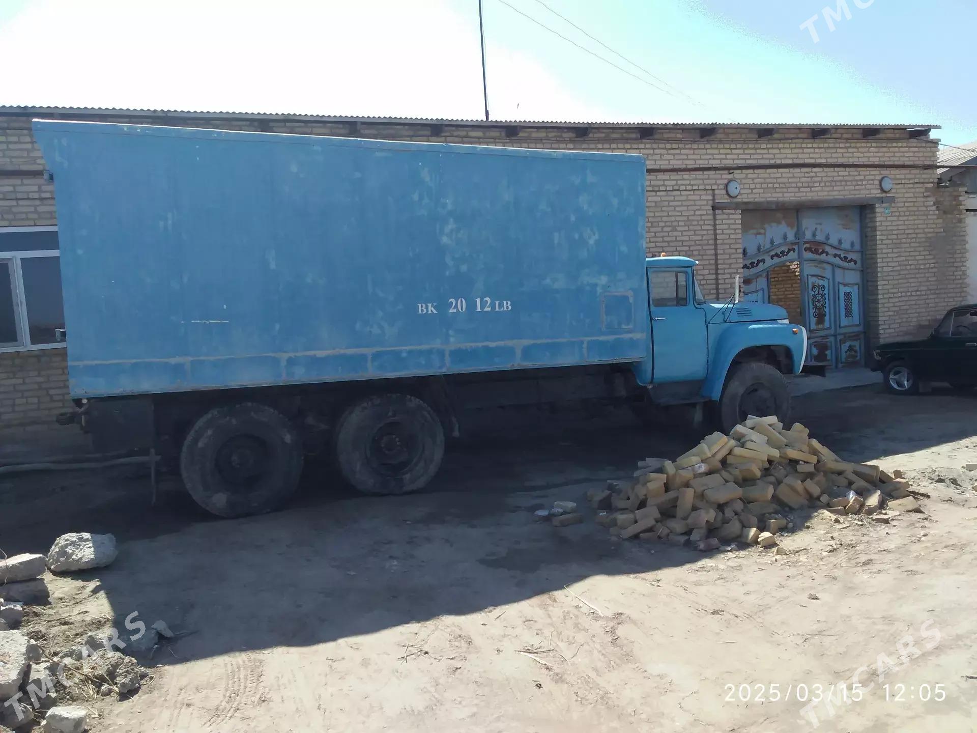 Zil 133 1980 - 80 000 TMT - Dänew - img 3