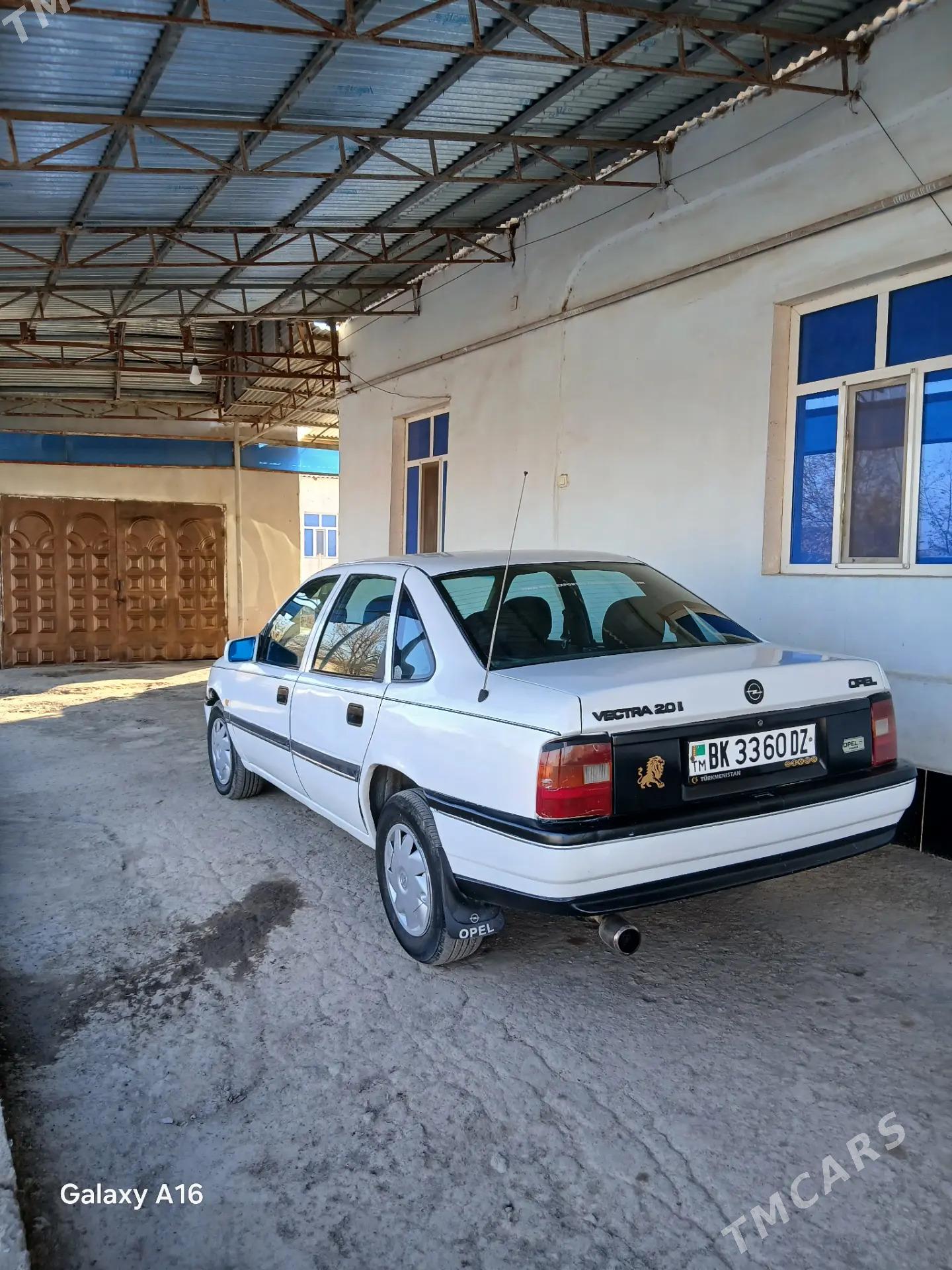 Opel Vectra 1992 - 32 000 TMT - Gubadag - img 4