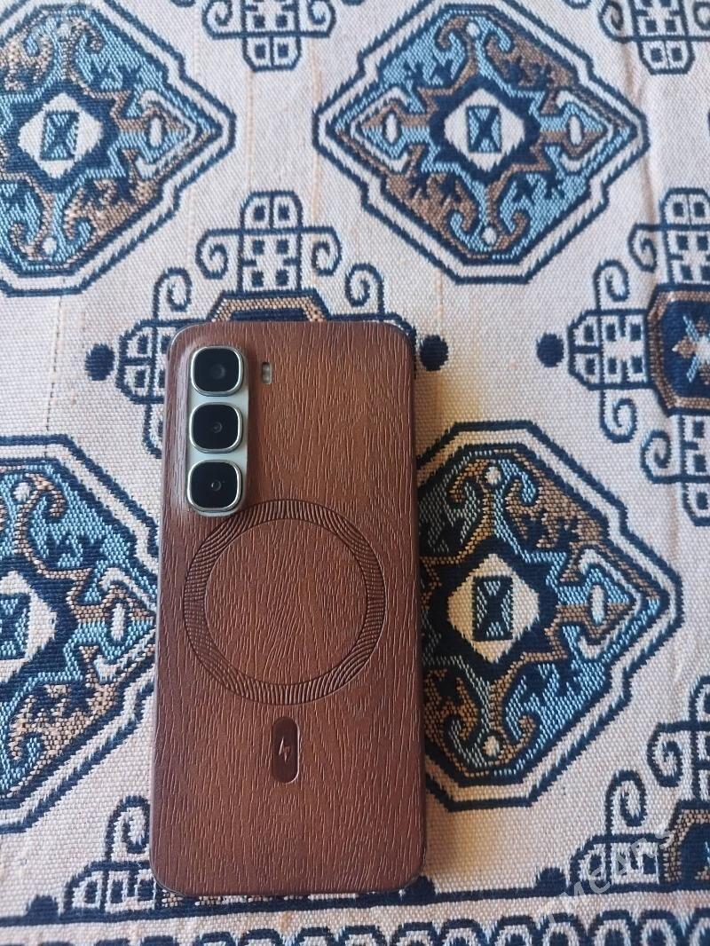 infinix hot 60i - Bäherden - img 2