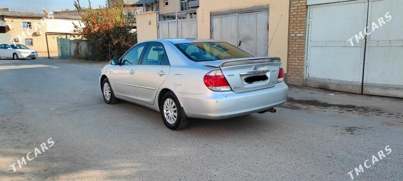 Toyota Camry 2005 - 140 000 TMT - Байрамали - img 4
