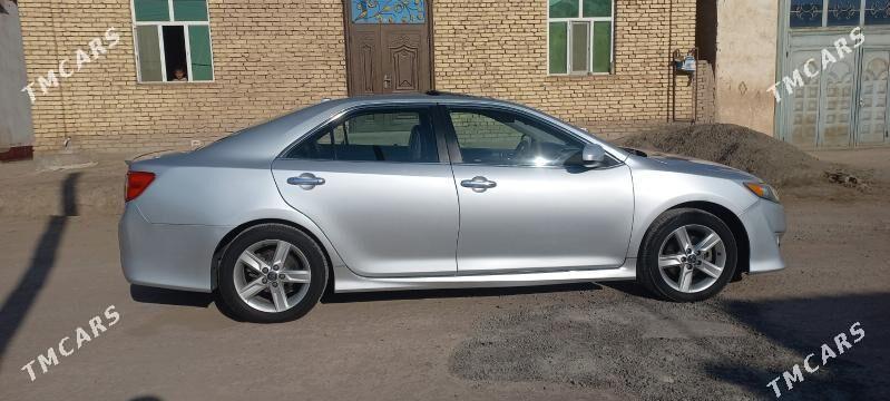 Toyota Camry 2012 - 230 000 TMT - Daşoguz - img 1
