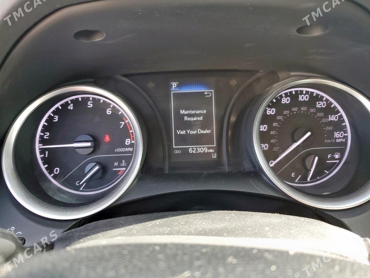 Toyota Camry 2021 - 355 000 TMT - Aşgabat - img 9