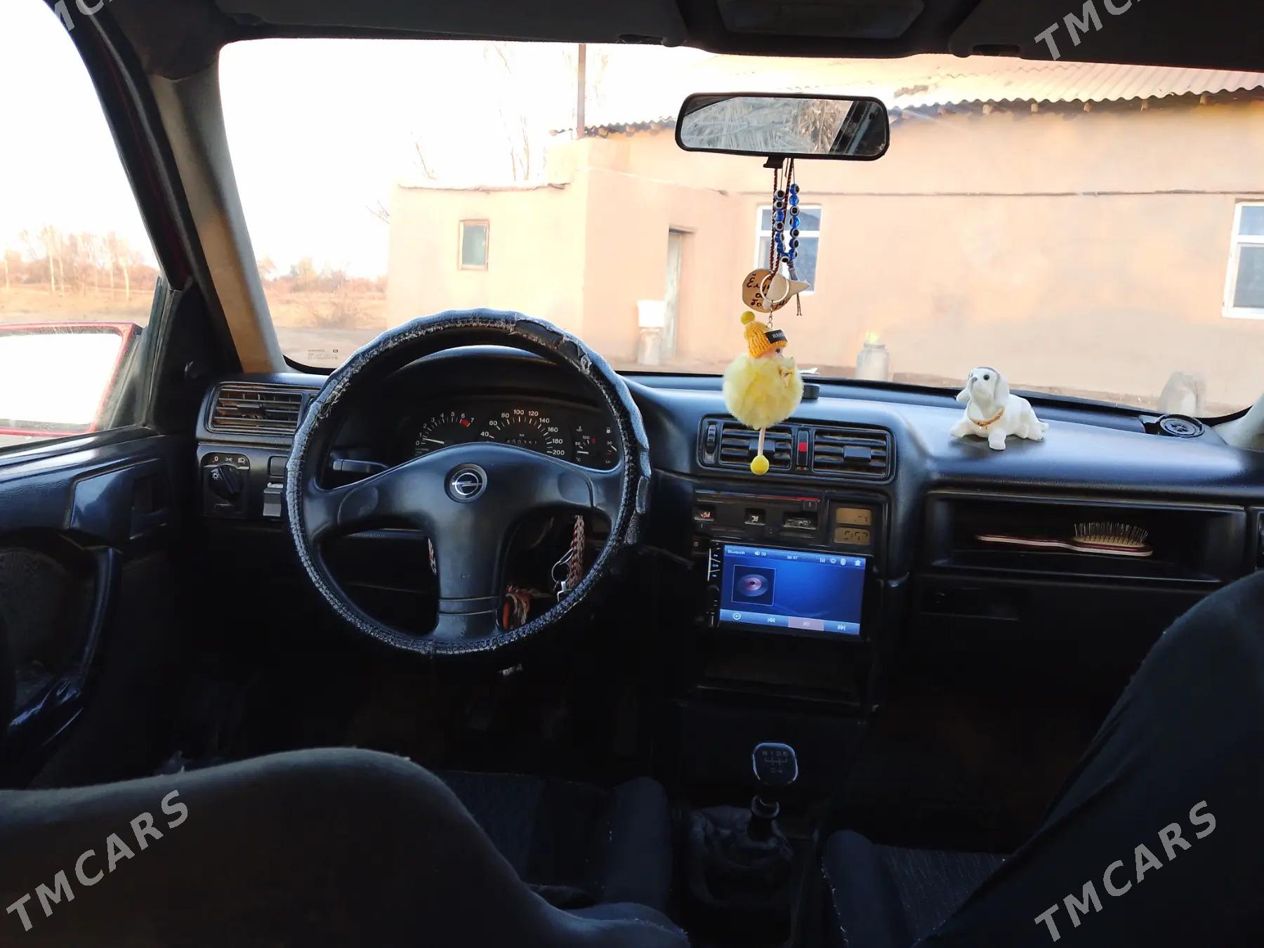 Opel Vectra 1995 - 40 000 TMT - етр. Туркменбаши - img 9