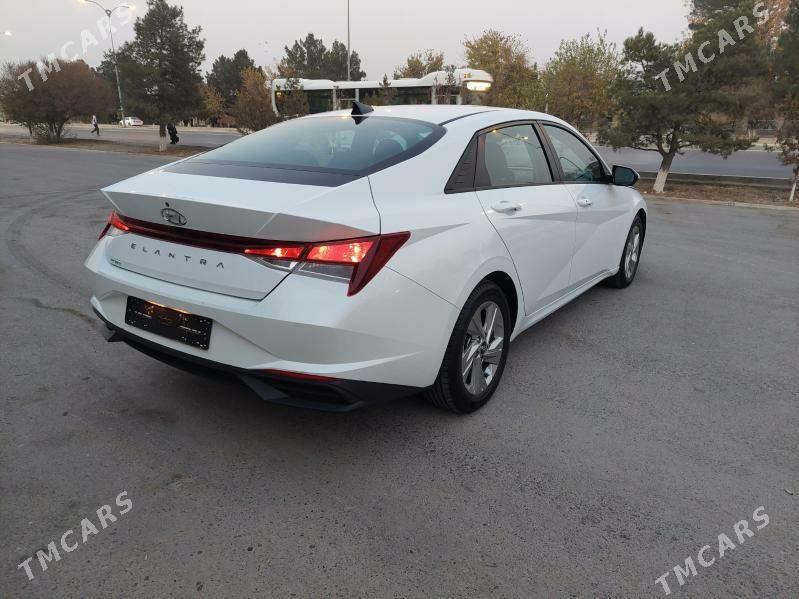 Hyundai Elantra 2022 - 240 000 TMT - Aşgabat - img 5