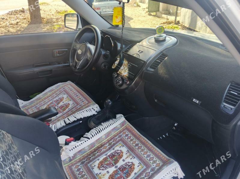 Kia Soul 2010 - 150 000 TMT - Балканабат - img 3