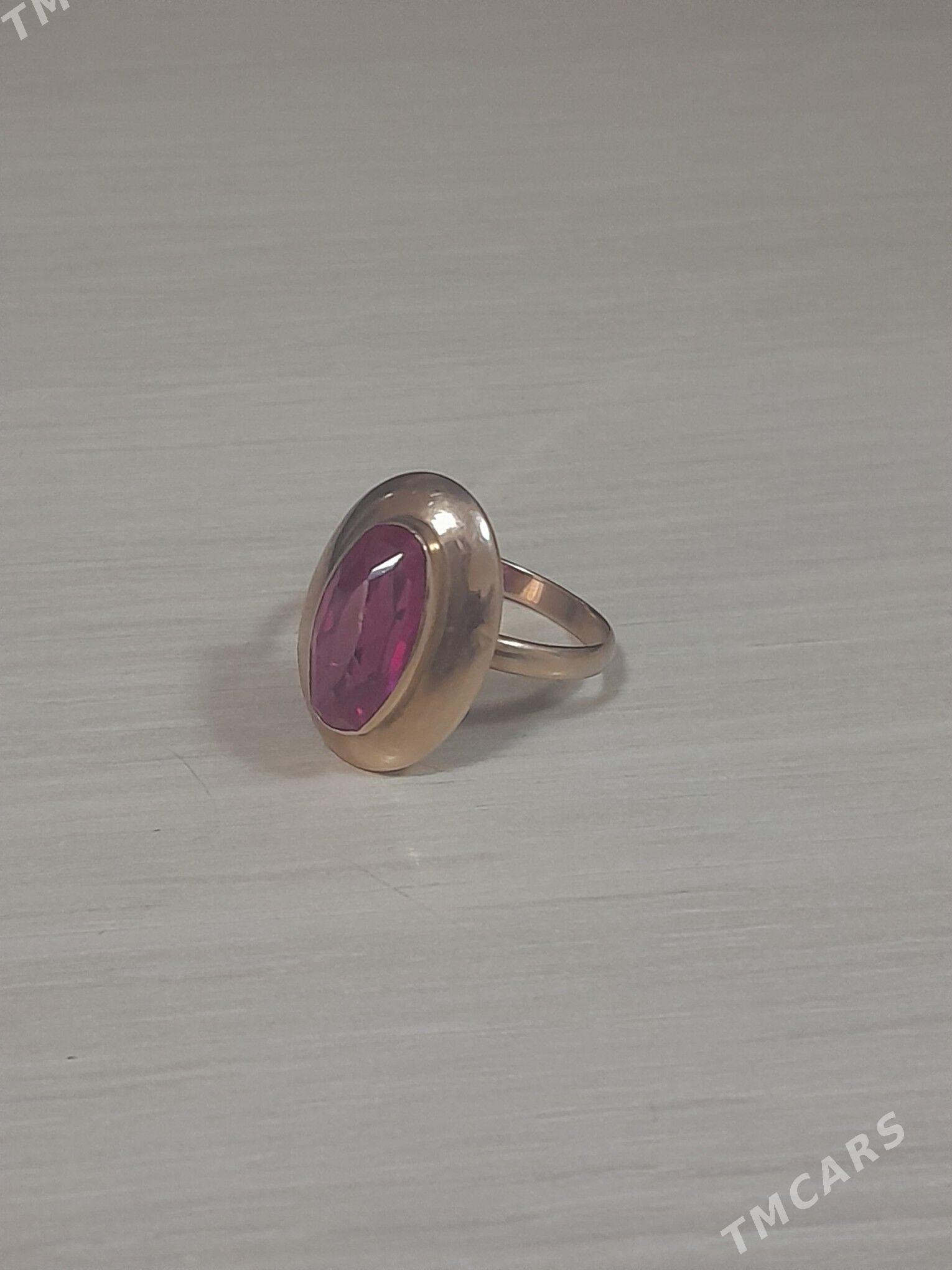 Gyzyl yüzük - Köşi - img 1