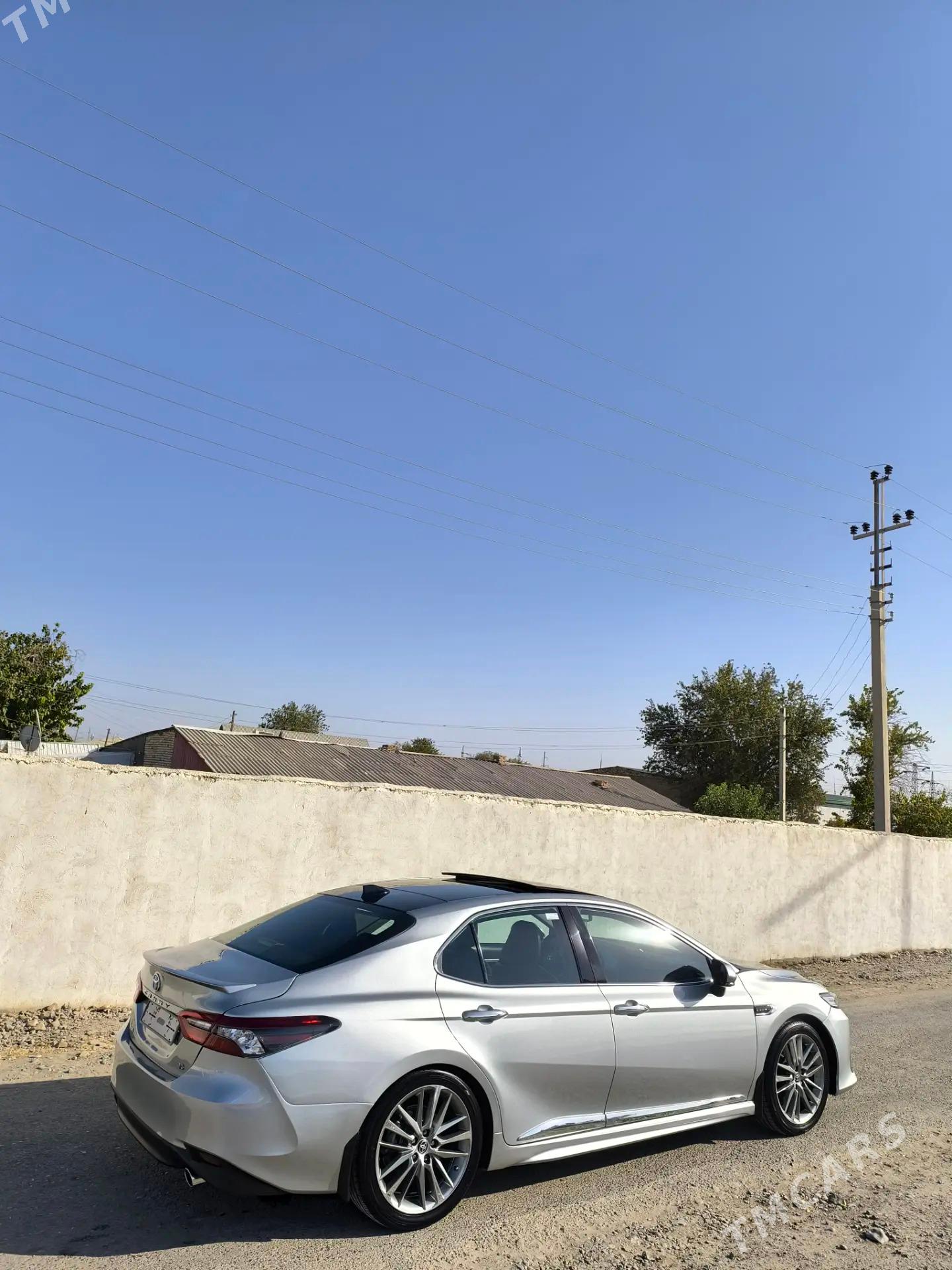 Toyota Camry 2021 - 430 000 TMT - Мары - img 1