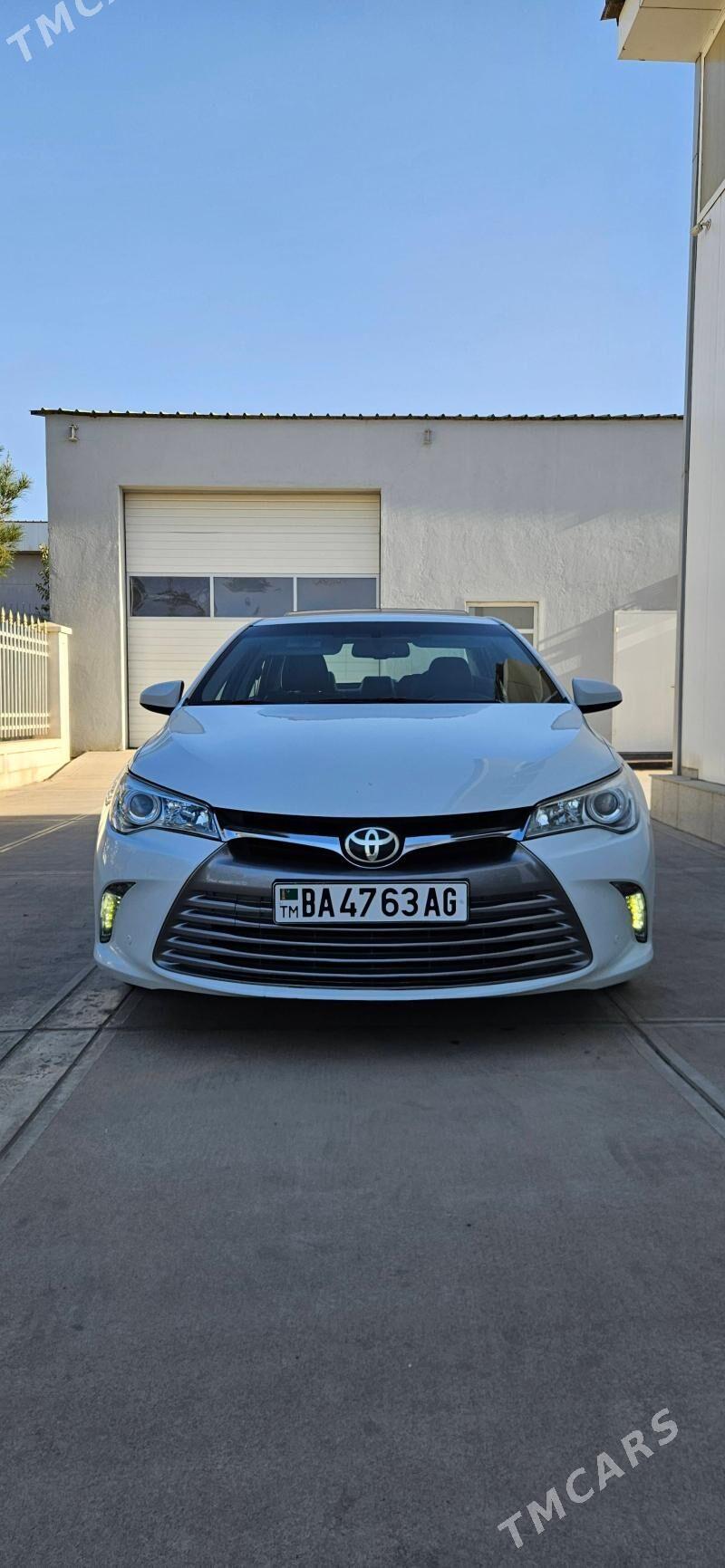 Toyota Camry 2015 - 275 000 TMT - Бедев - img 1