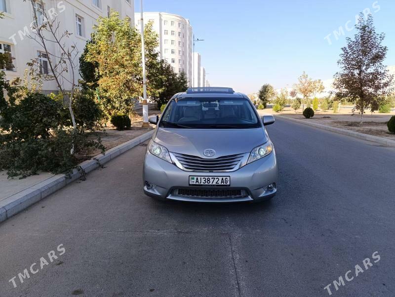 Toyota Sienna 2016 - 350 000 TMT - Aşgabat - img 3