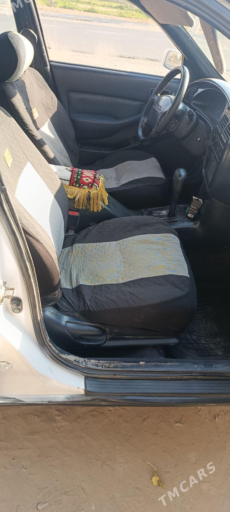 Toyota Camry 1991 - 72 000 TMT - Sakarçäge - img 8