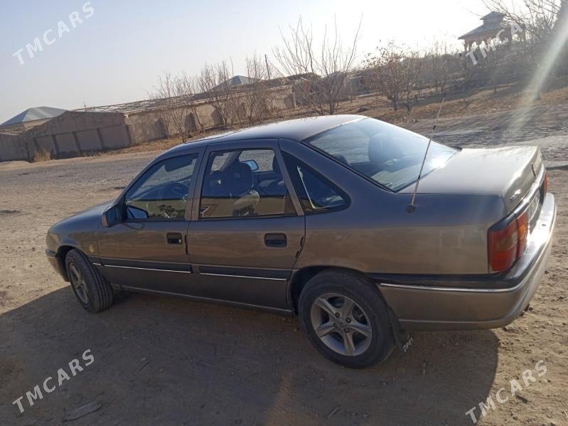 Opel Vectra 1991 - 45 000 TMT - Гороглы (Тагта) - img 3