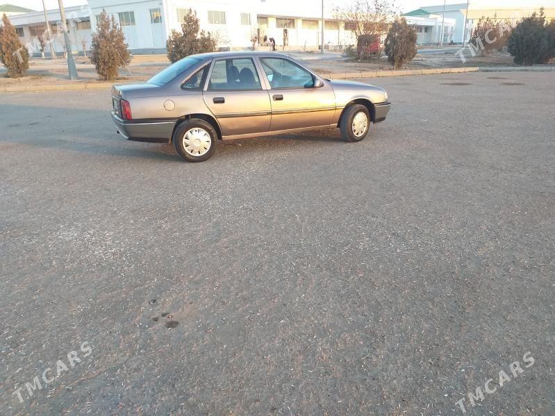 Opel Vectra 1991 - 47 000 TMT - Дашогуз - img 3
