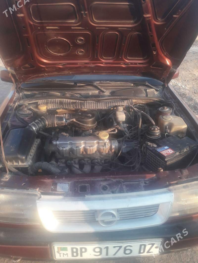 Opel Vectra 1992 - 30 000 TMT - Шабатский этрап - img 3