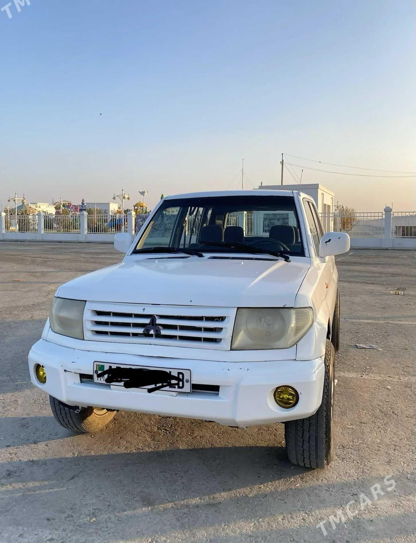 Mitsubishi Pajero 2000 - 80 000 TMT - Фарап - img 5