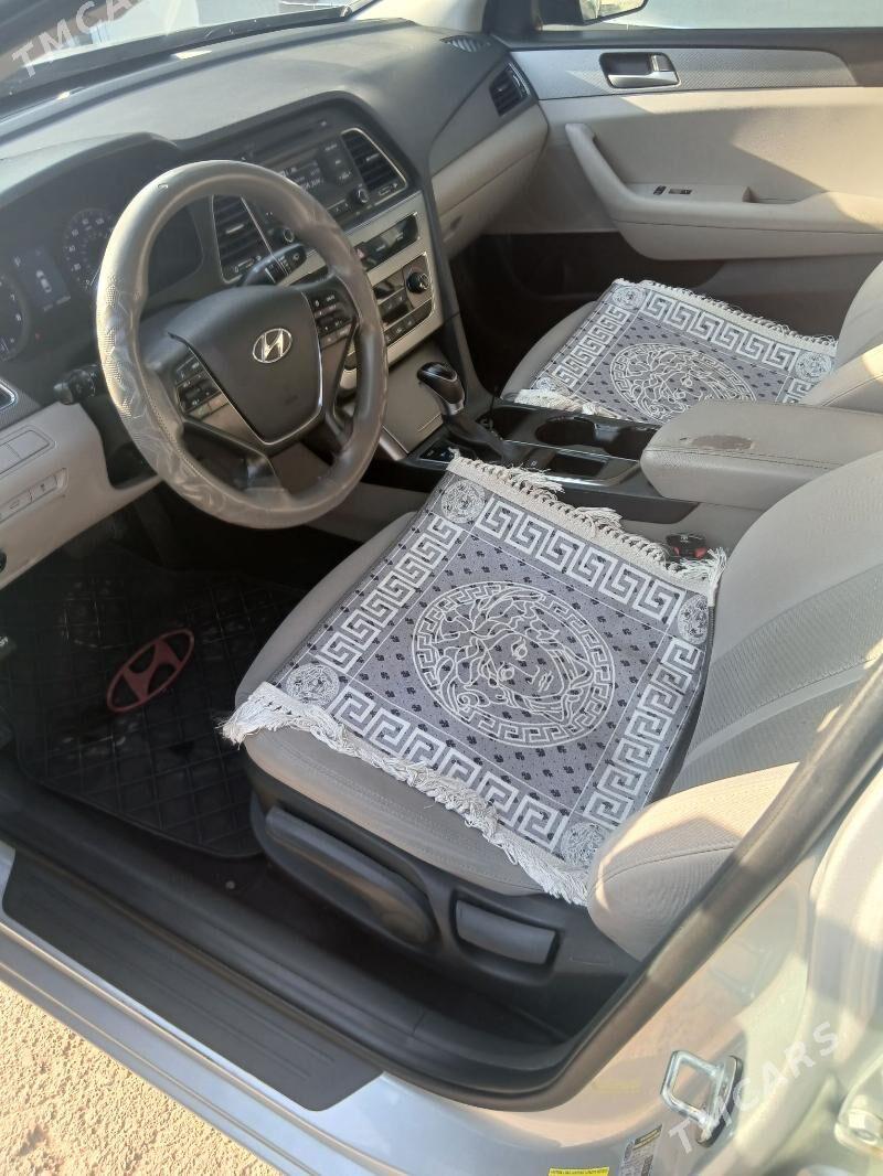 Hyundai Sonata 2017 - 165 000 TMT - Ёлётен - img 4